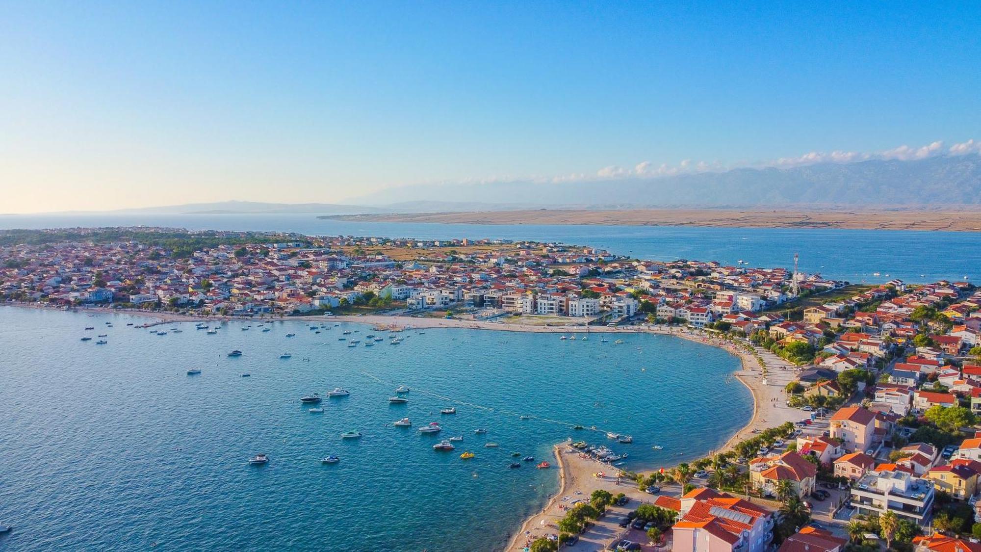 Number One Apartments Vir Εξωτερικό φωτογραφία